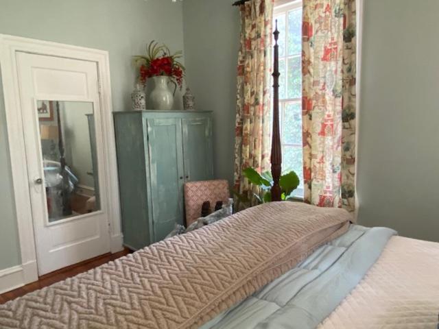 Jenny'S Downtown Hideaway Bed And Breakfast Лорел Экстерьер фото